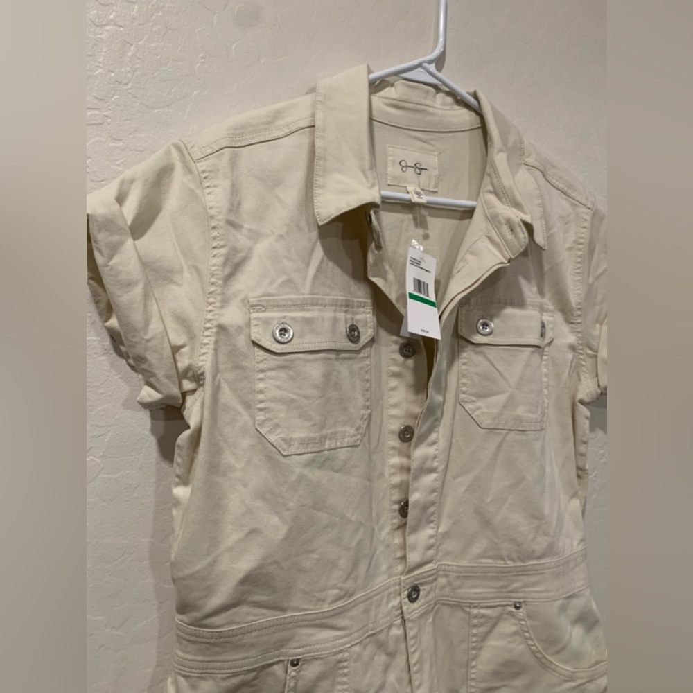 Women's Cream Short Sleeve Jumpsuit - Picture 3 of 5